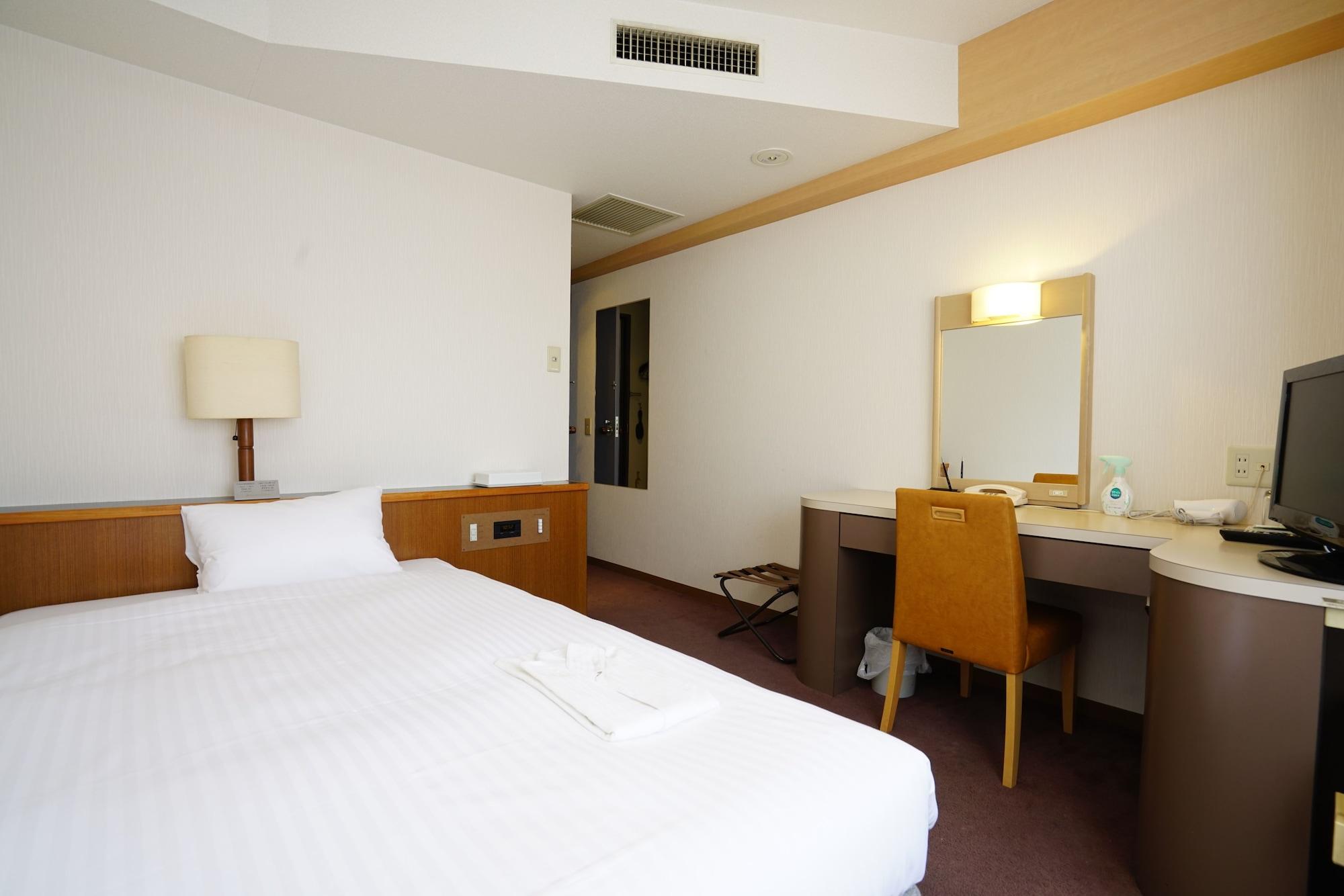 Toei Hotel 3*