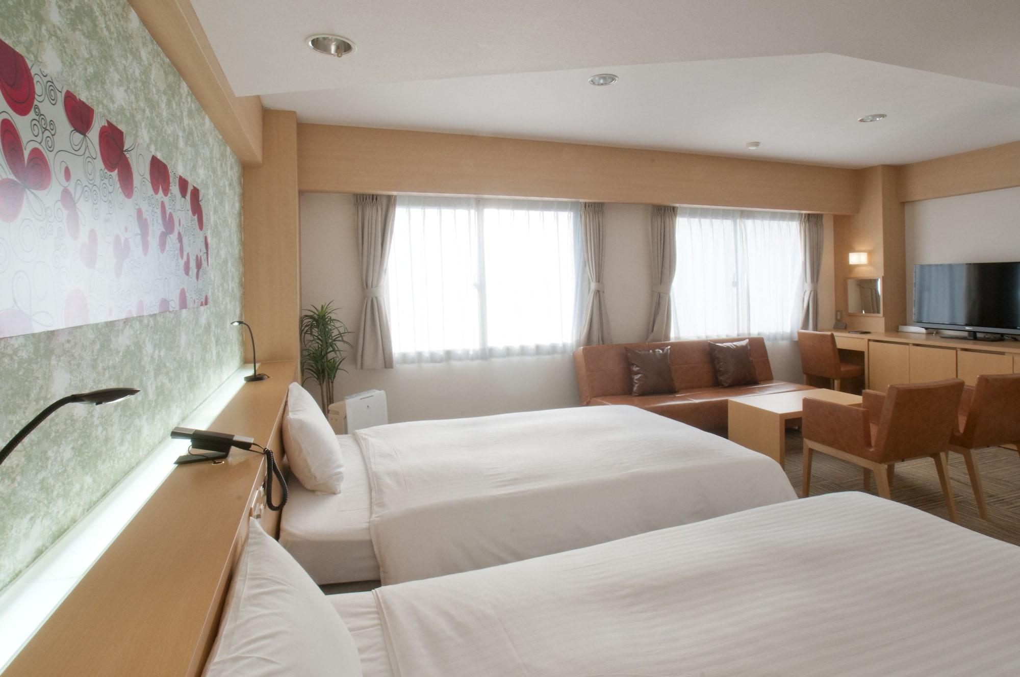 Hotel Toei 3*